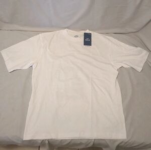 On the side graphic tee